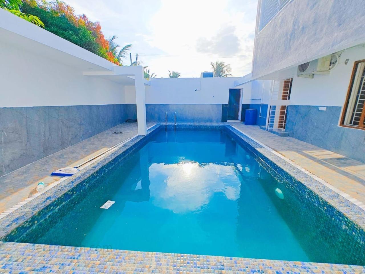 Rini Resort チェンナイ エクステリア 写真