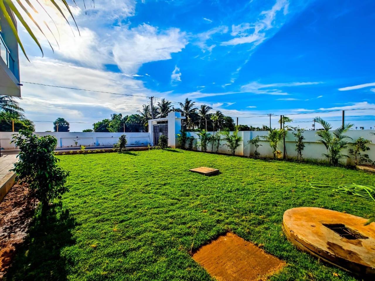 Rini Resort チェンナイ エクステリア 写真